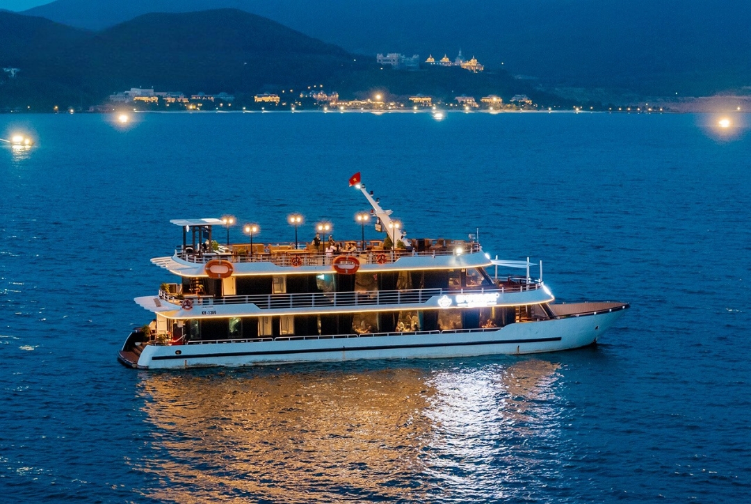 khanh hoa targets night-time marine economy to boost tourism picture 1
