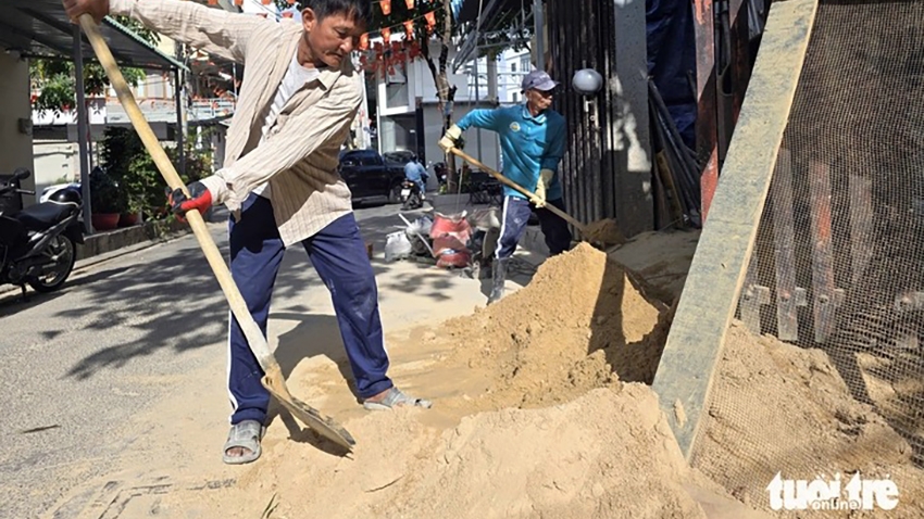 Giá vật liệu xây dựng 'nhảy múa' và liên tục tăng mạnh