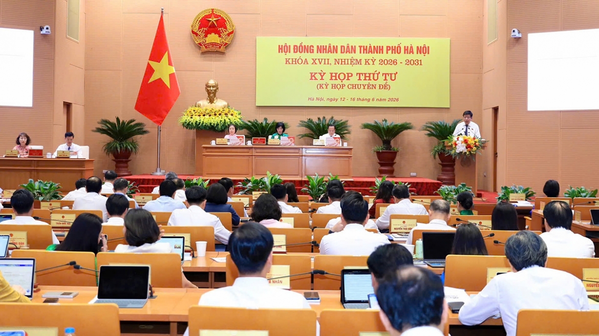 ha noi de xuat tang len 18 so, giam doc so khong mac dinh la uy vien ubnd tp hinh anh 1