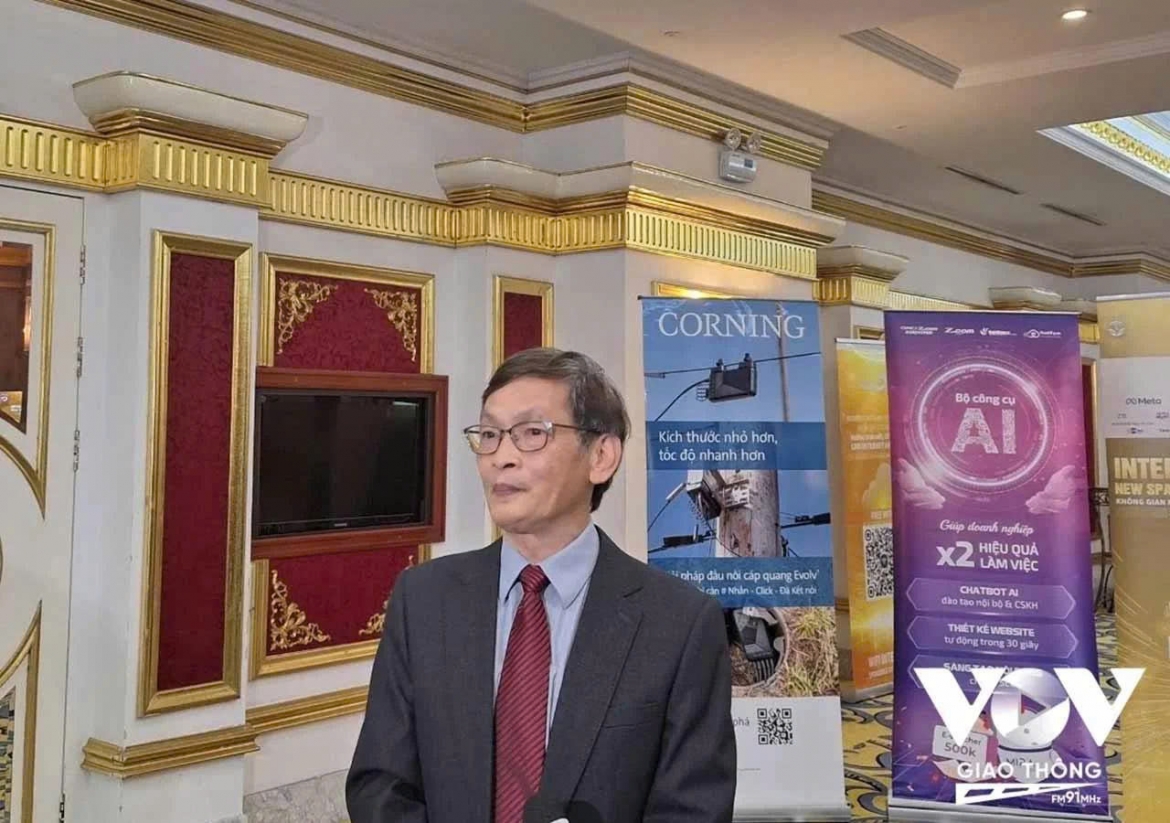 Du trend tao anh tren mang xa hoi mot cu nhap chuot, mat ca tai khoan hinh anh 1