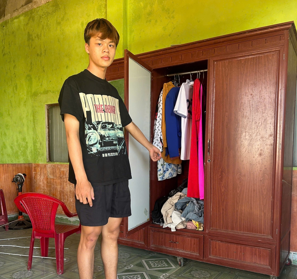 Phá án sau 11 giờ, bắt đối tượng trộm tài sản hàng trăm triệu đồng