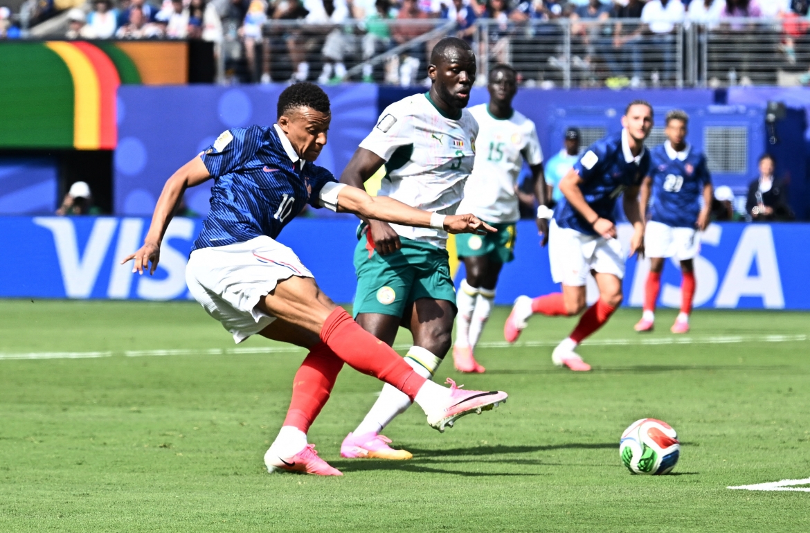 ket qua world cup hom nay 17-6 mbappe toa sang, phap thang thuyet phuc senegal hinh anh 2
