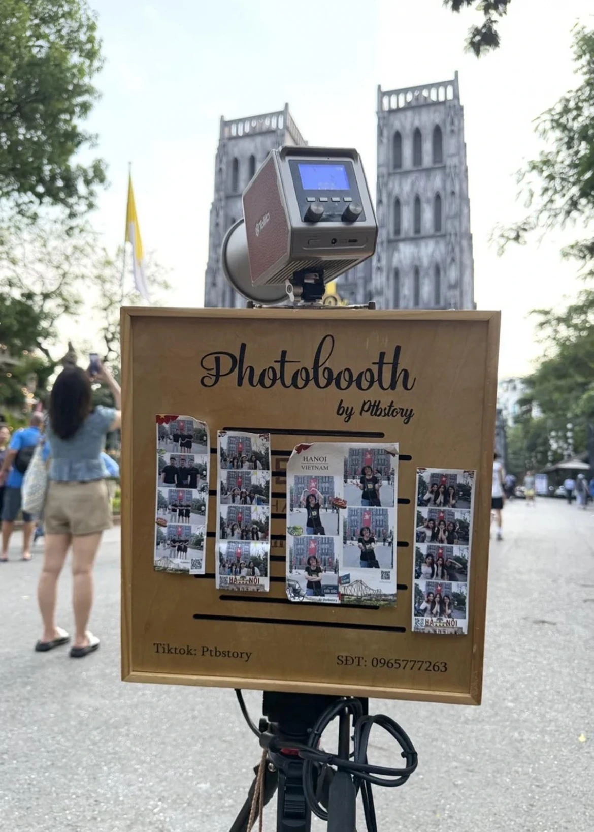 photobooth - trao luu chup anh di san thu hut gioi tre va du khach hinh anh 2