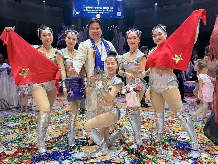 vietnam wins silver crown at princess of circus int l festival in russia picture 1