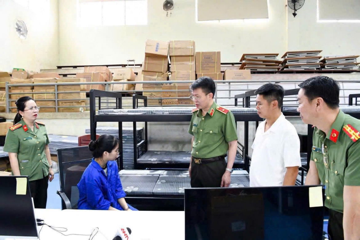 vo hieu hoa trung tam lua dao truc tuyen truoc gio van hanh hinh anh 2