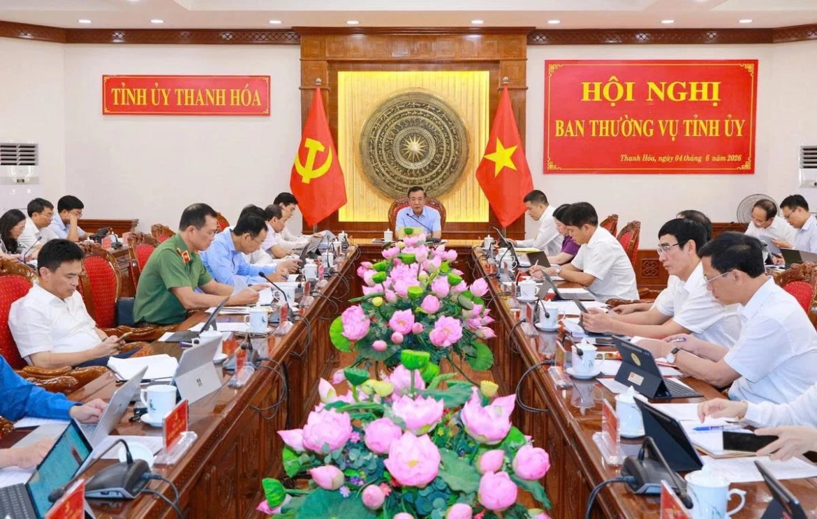 tinh uy thanh hoa cho y kien ve phuong an tong the sap xep thon, to dan pho hinh anh 1