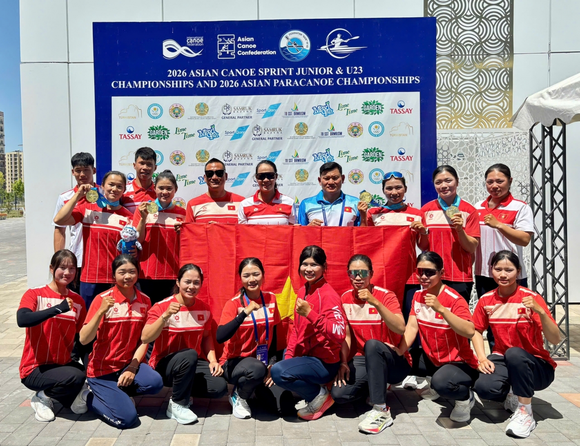 canoeing viet nam boi thu huy chuong o giai chau A 2026 hinh anh 1