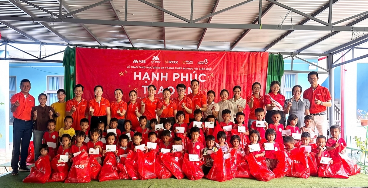 mang yeu thuong den nhung diem truong con nhieu kho khan hinh anh 2