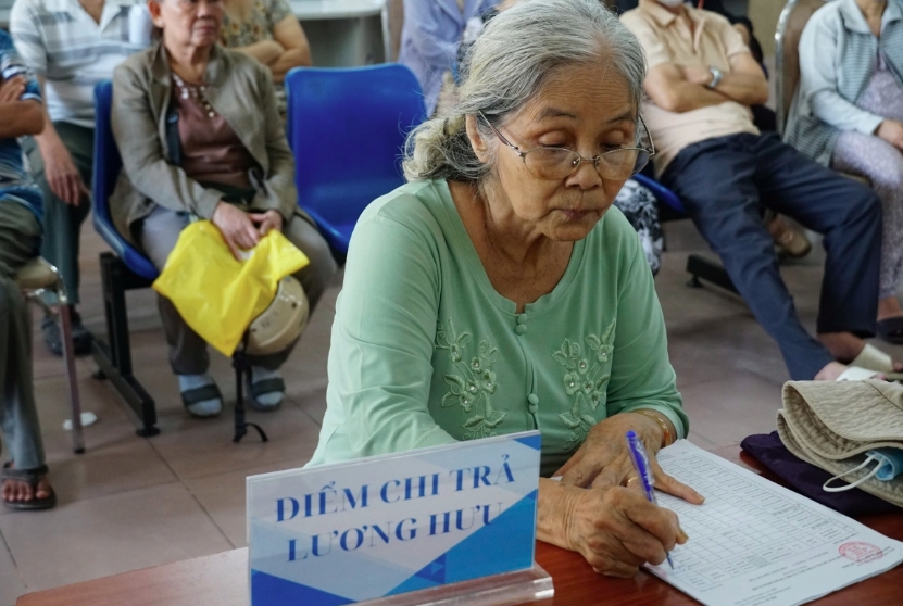 bo noi vu de xuat nguoi du 70 tuoi duoc huong tro cap huu tri xa hoi hinh anh 1
