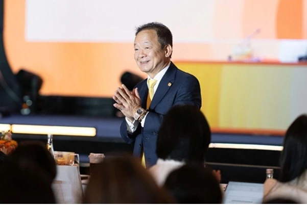 shb dong hanh cung dat nuoc voi dien mao moi va khat vong vuon tam hinh anh 2