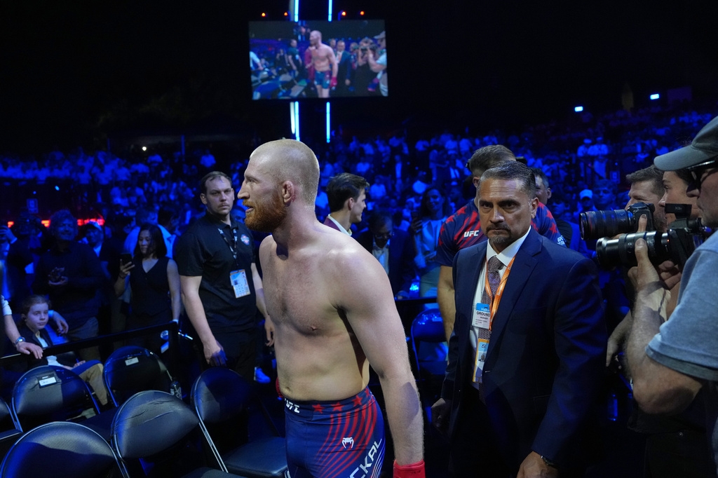 Ong trump mung tuoi 80 voi su kien ufc dac biet tai nha trang hinh anh 12