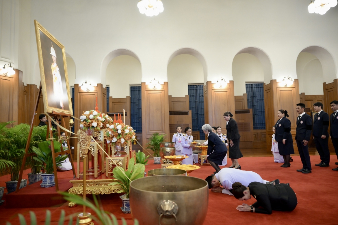 thai lan cu hanh nghi le quoc tang tien biet cong chua bajrakitiyabha hinh anh 10