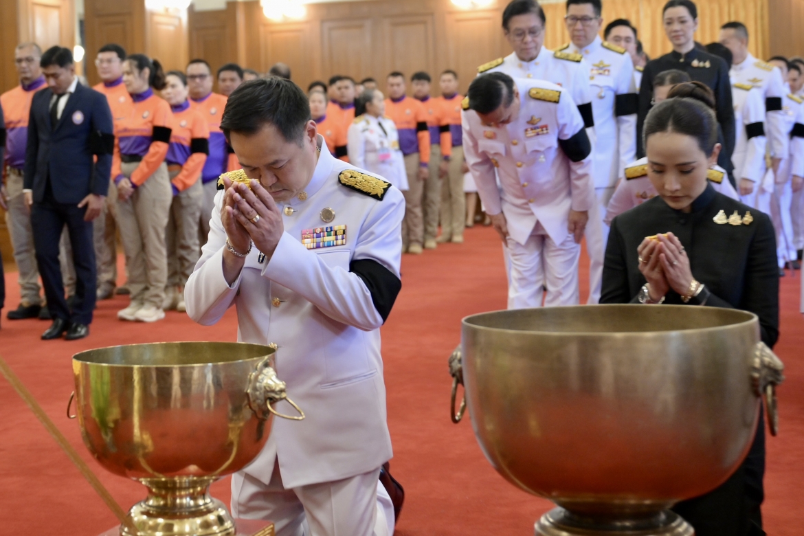 thai lan cu hanh nghi le quoc tang tien biet cong chua bajrakitiyabha hinh anh 9