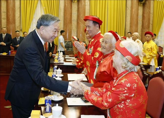 tong bi thu, chu tich nuoc nguoi cao tuoi la lop nguoi co kinh nghiem va uy tin hinh anh 1
