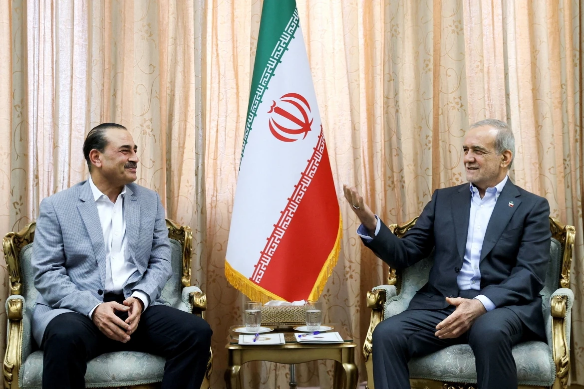 tehran bac thong tin tong thong pezeshkian tu chuc, my - iran tiep tuc dam phan hinh anh 1