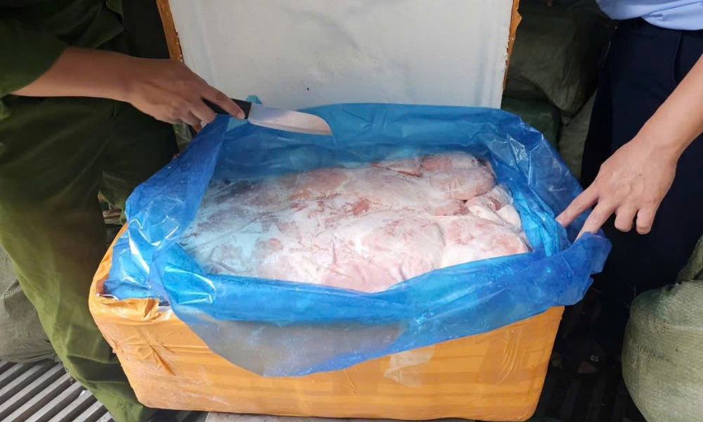 phat hien hon 1,6 tan thuc pham dong lanh khong ro nguon goc o bac ninh hinh anh 2