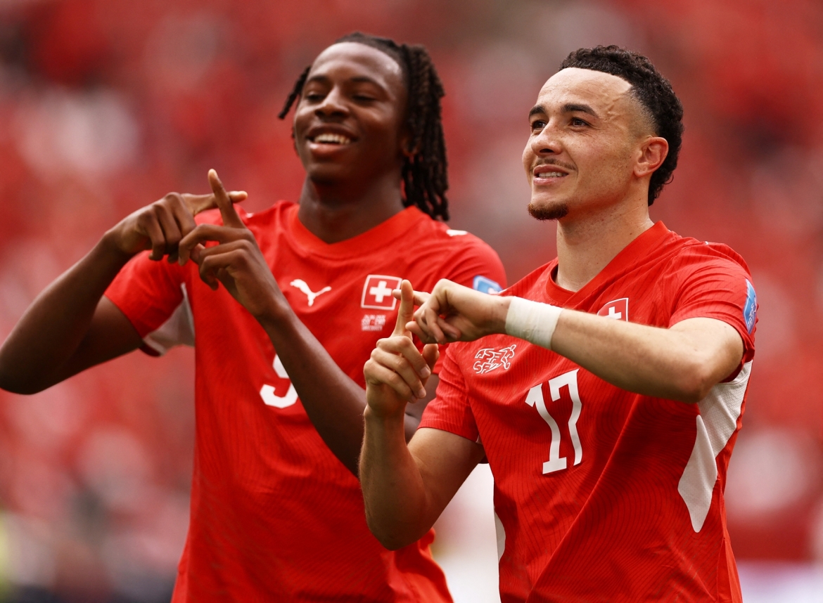 ket qua world cup 2026 hom nay 25 6 ha guc canada, thuy si dung dau bang b hinh anh 2