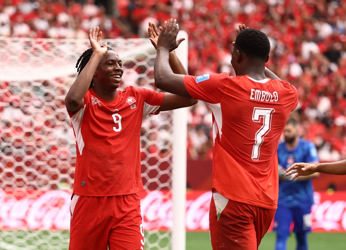 ket qua world cup 2026 hom nay 25 6 ha guc canada, thuy si dung dau bang b hinh anh 4
