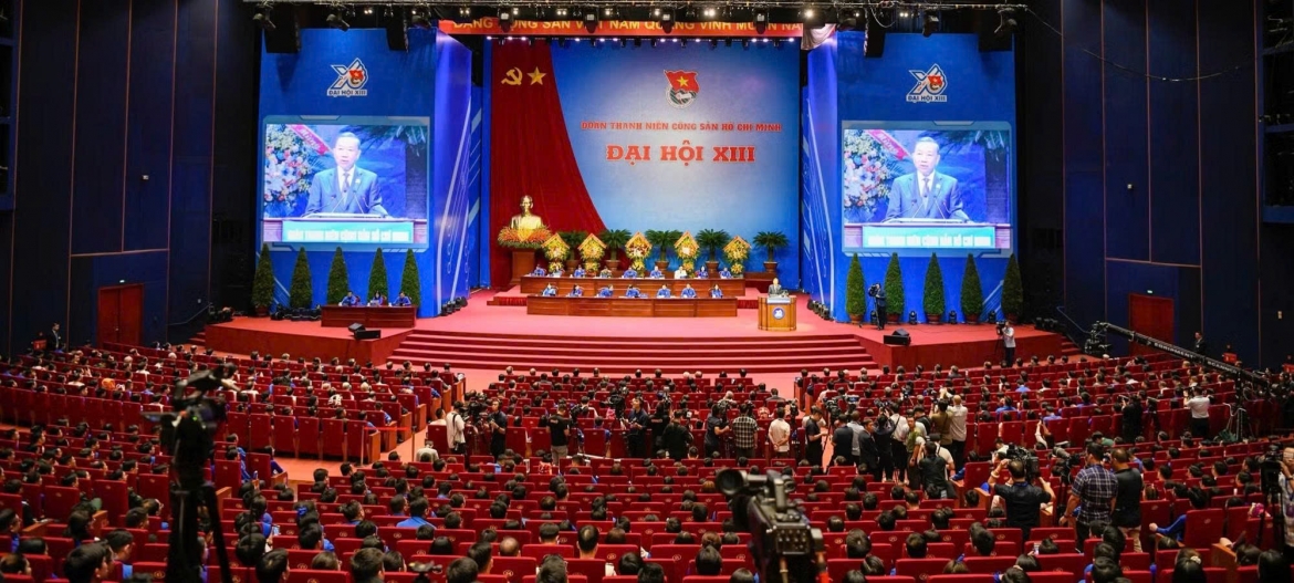 phien trong the Dai hoi Doan toan quoc lan thu xiii hinh anh 1