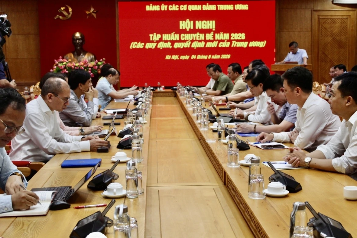 quan triet diem moi trong quy dinh, huong dan thi hanh Dieu le Dang hinh anh 2