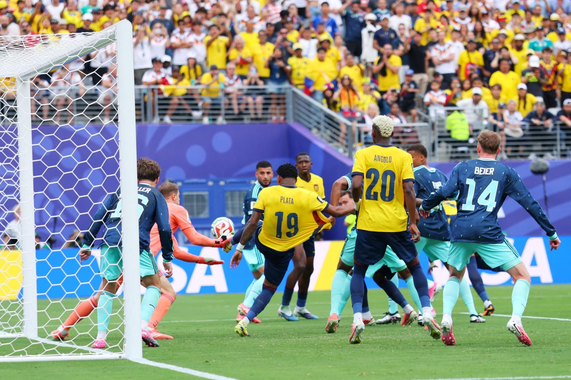 ket qua world cup 2026 hom nay 26 6 ecuador danh bai Duc de gianh ve di tiep hinh anh 56