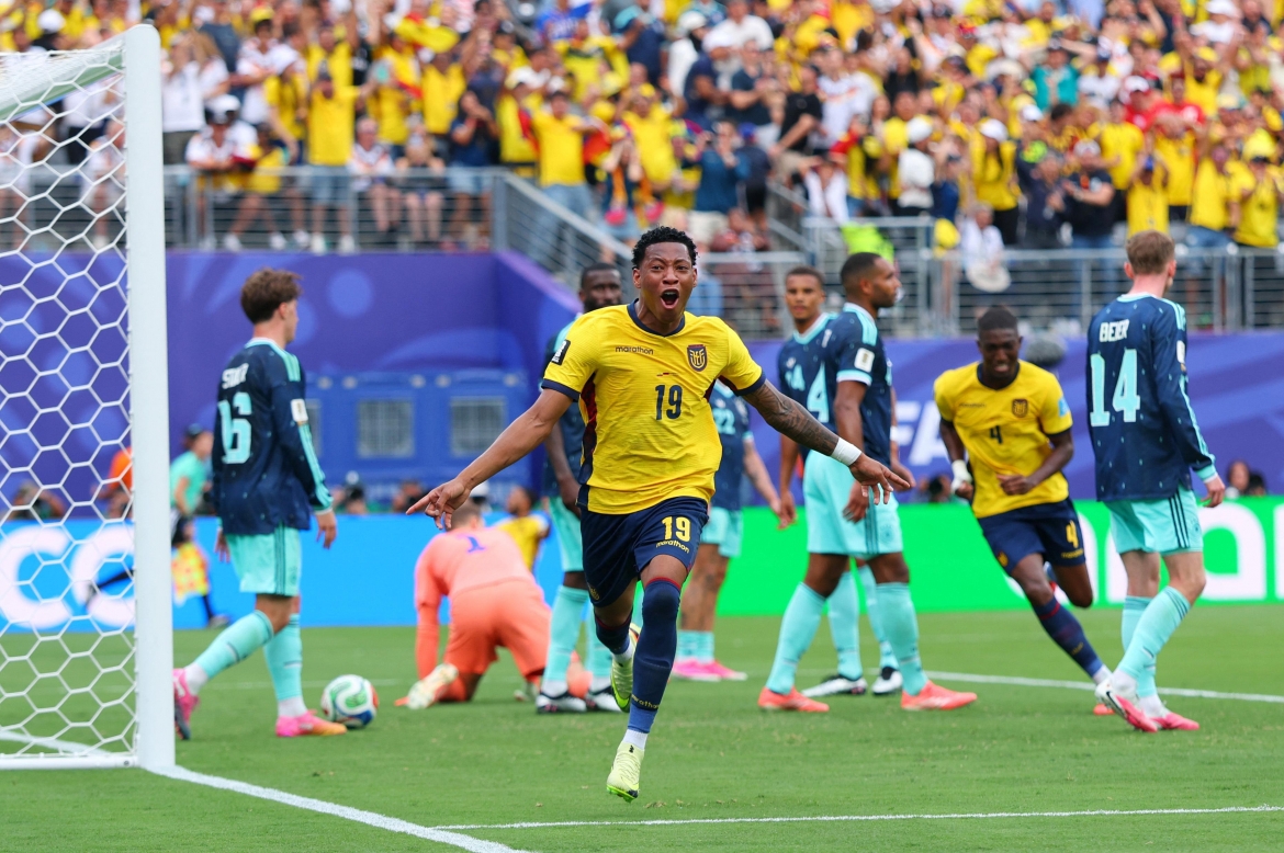ket qua world cup 2026 hom nay 26 6 ecuador danh bai Duc de gianh ve di tiep hinh anh 60