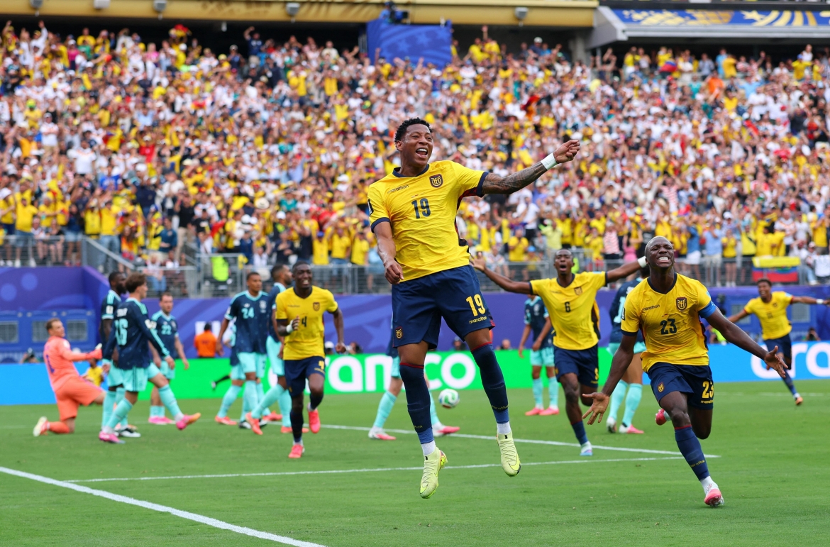 ket qua world cup 2026 hom nay 26 6 ecuador danh bai Duc de gianh ve di tiep hinh anh 64