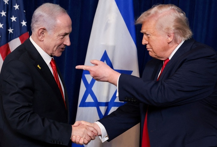 Ong trump canh bao israel va iran khong lam do be co hoi hoa binh hinh anh 1