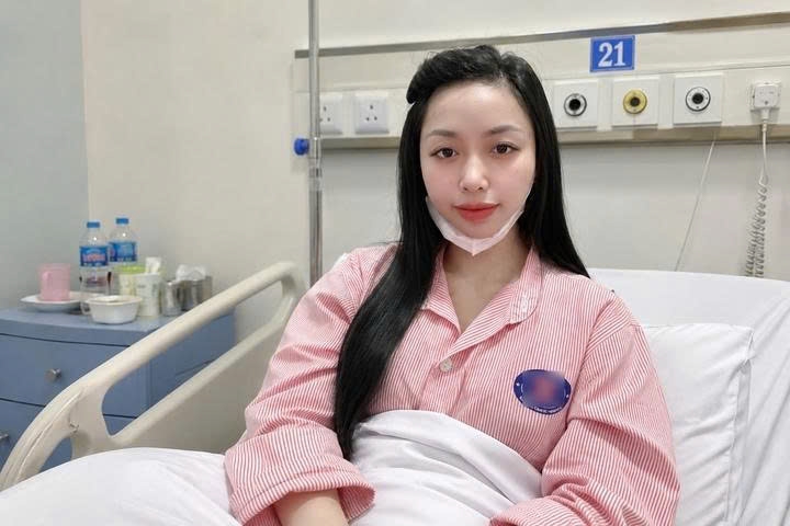 tuong tac tia sua sau sinh, me don than mac ung thu vu giai doan 4 hinh anh 1