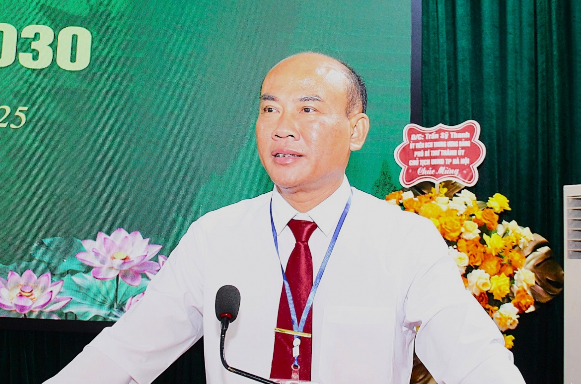 khoi to, bat tam giam nguyen chu tich ubnd xa o nghe an hinh anh 1