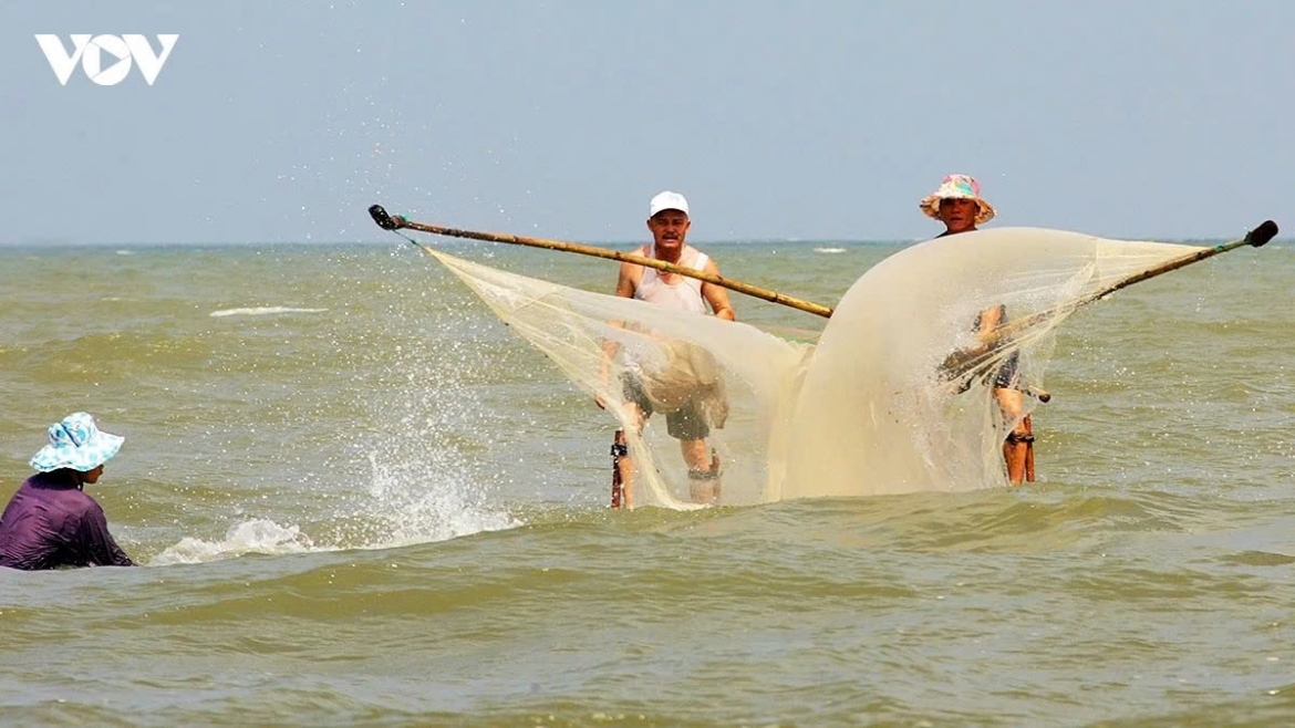 dancing on the waves picture 2