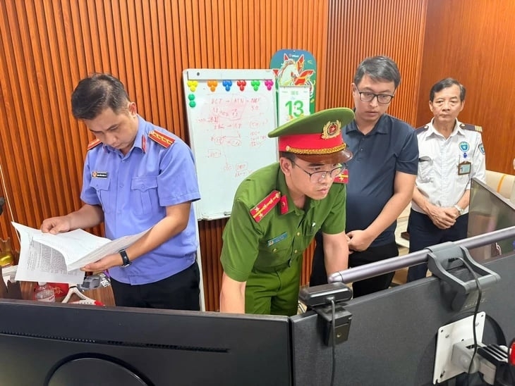 vu khoi to dau tien ve ban quyen phan mem hoi chuong canh bao trong moi truong so hinh anh 1
