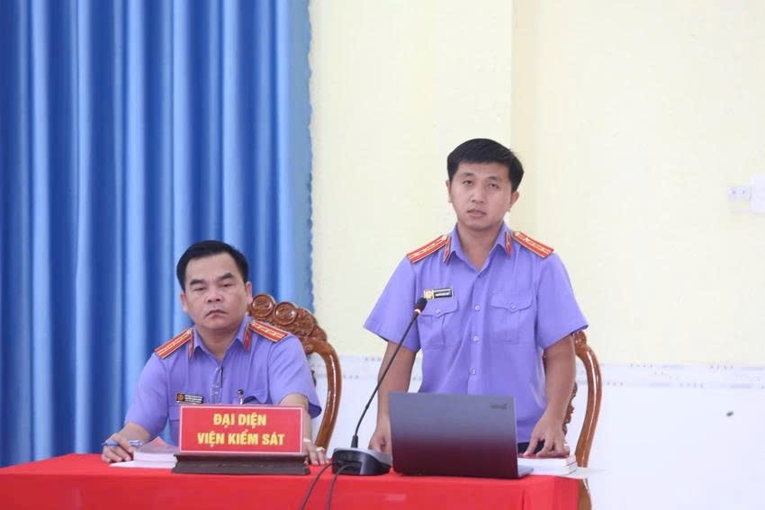 toa tuyen an tu hinh ke sat hai 3 nguoi trong gia dinh nguoi tinh o tay ninh hinh anh 2