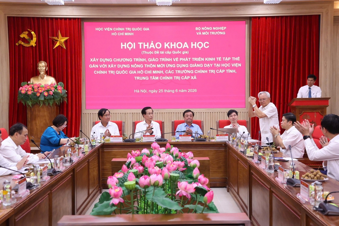 xay dung giao trinh ve phat trien kinh te tap the gan voi xay dung nong thon moi hinh anh 2