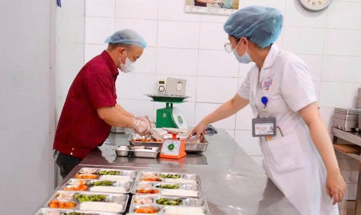 benh nhan ung thu suy kiet sau 3 thang an kieng vi tin mang xa hoi hinh anh 2