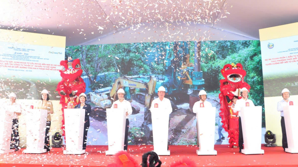 Duong tren cao xuyen rung Dong nai, thiet ke dac biet cho voi va dong vat hoang da hinh anh 4