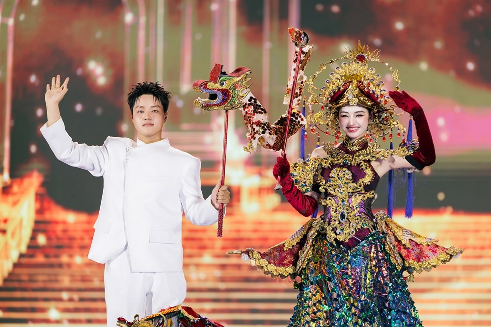miss grand vietnam 2026 contestants take the stage in semi-final night picture 7
