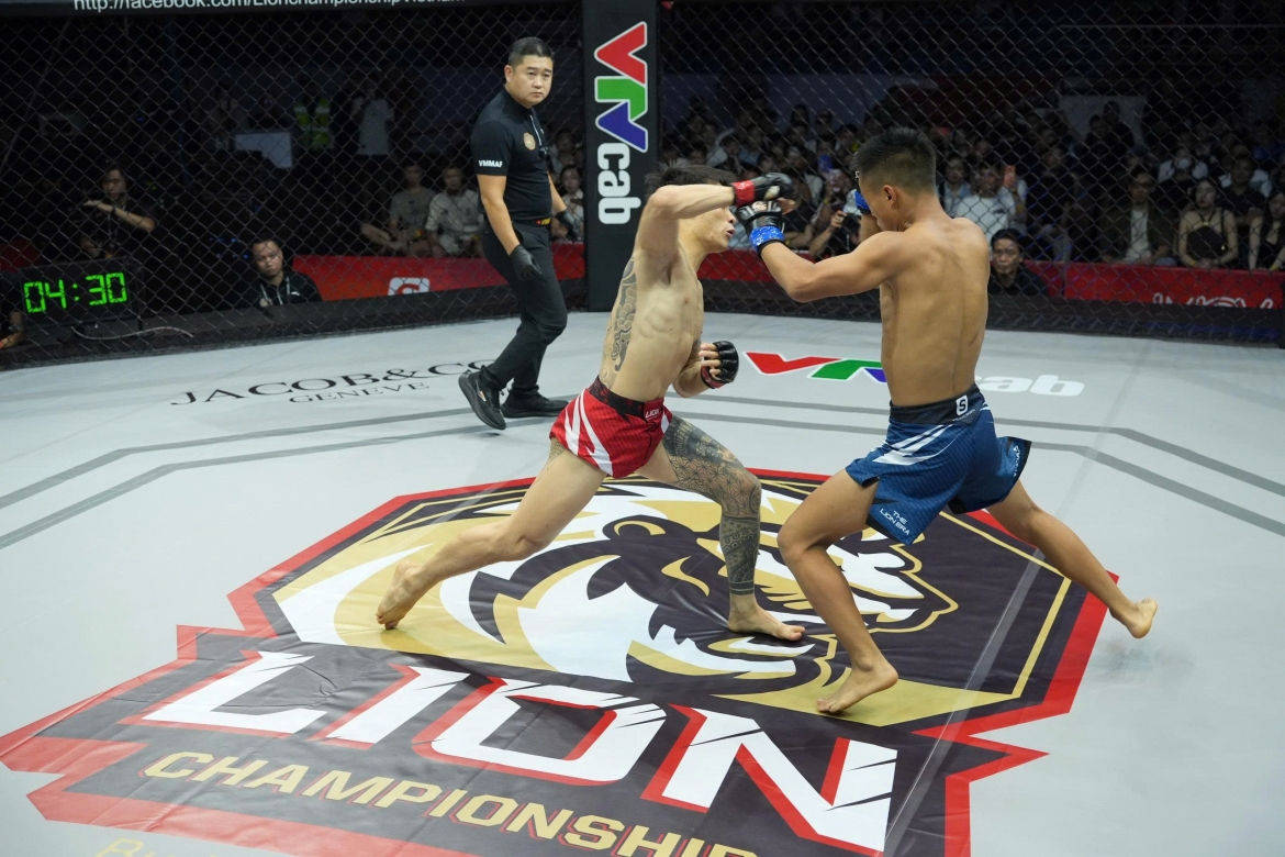 mma lion championship 33 man nhan man so tai vDv viet nam va vo si trung quoc hinh anh 3