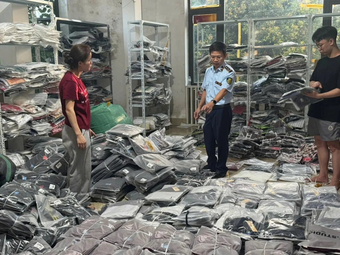 hang gia, hang nhai vao viet nam bang cach nao hinh anh 2