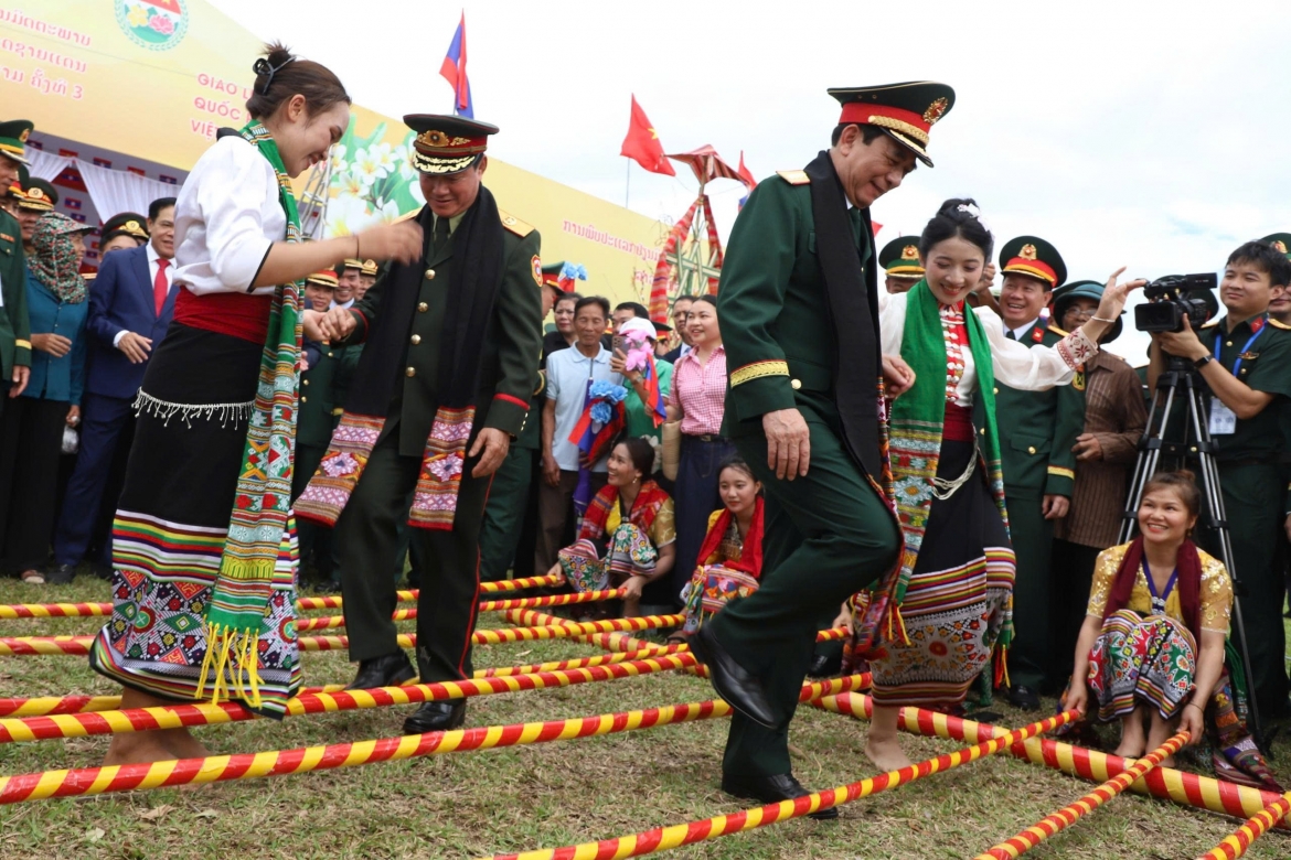 toan canh giao luu huu nghi quoc phong bien gioi viet nam - lao lan thu 3 nam 2026 hinh anh 10