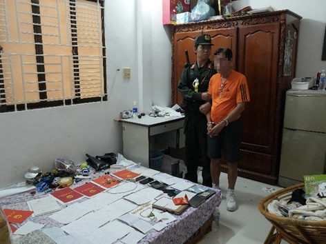 triet pha bang nhom lo de, ca do voi so tien hon 1.000 ty dong hinh anh 2