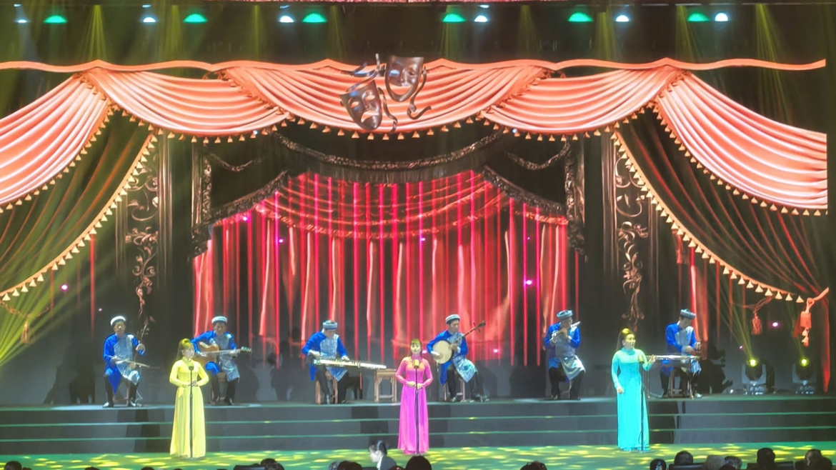 tp.hcm to chuc dem nghe thuat tri an nsnd - soan gia vien chau hinh anh 1