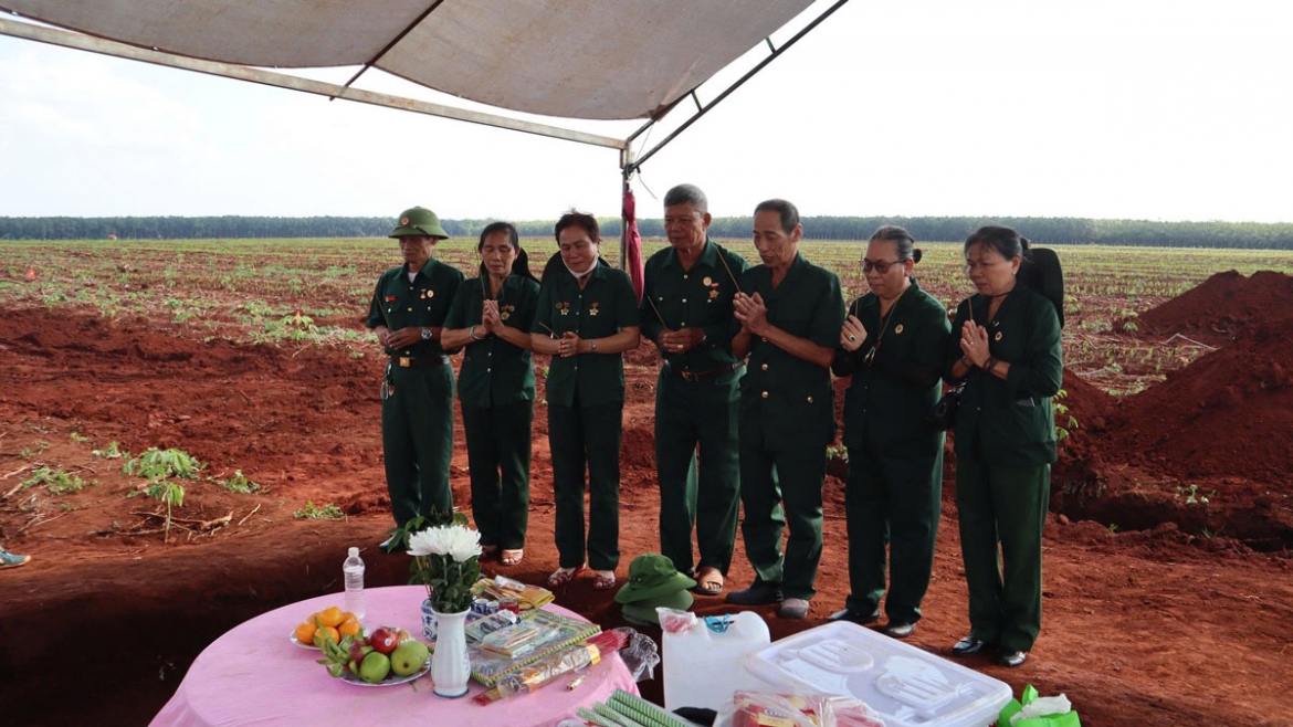 giai ma toa do lua o Dong nai chua tim het cac anh, chua ngoi nghi hinh anh 4