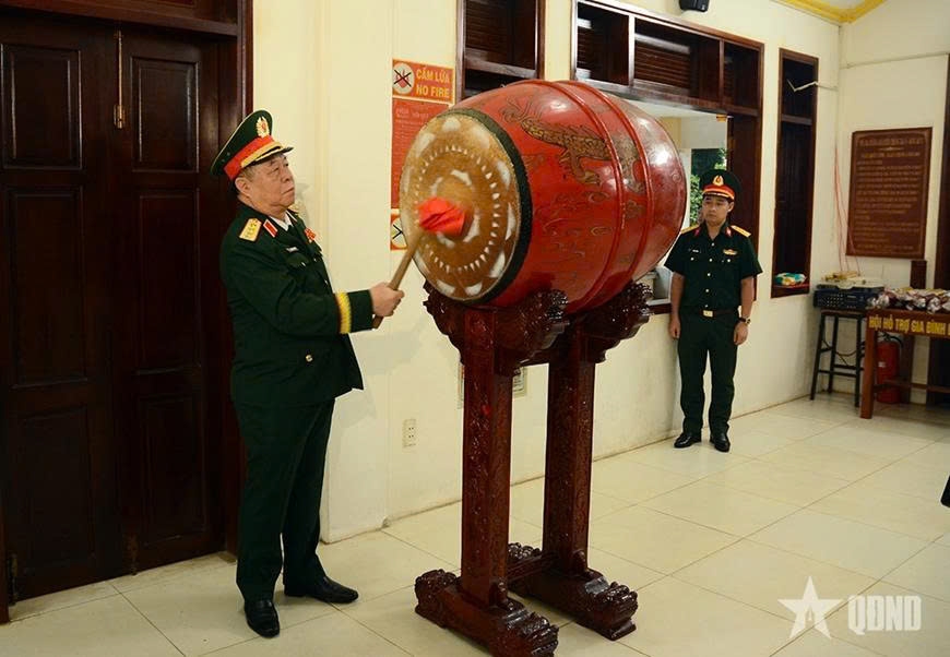 Dai tuong nguyen trong nghia dang huong tai tuong dai chien thang tau O hinh anh 2