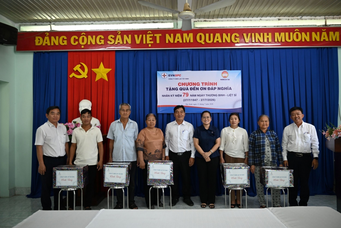 evnspc nhieu hoat dong tri an nhan ngay thuong binh - liet si hinh anh 2