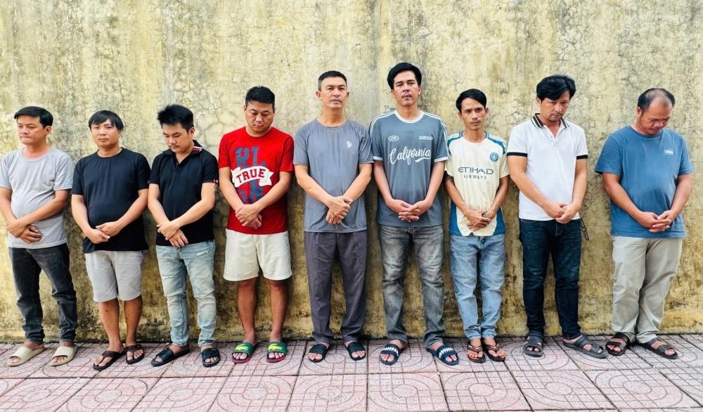 Khởi tố 9 bị can trong đường dây cá độ bóng đá trực tuyến hơn 200 tỷ đồng