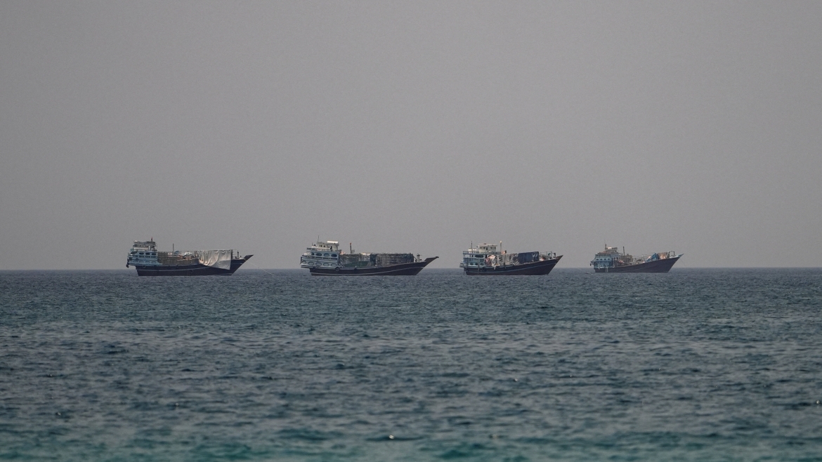 Anh, Pháp “bắt tay” với Oman đảm bảo an ninh tại eo biển Hormuz