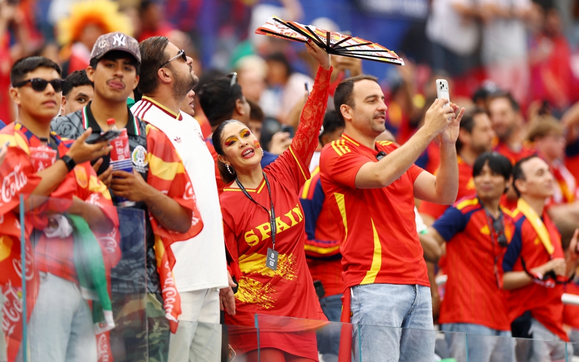 ket qua world cup 2026 hom nay 3 7 oyarzabal ghi cu dup, tay ban nha thang dam Ao hinh anh 17