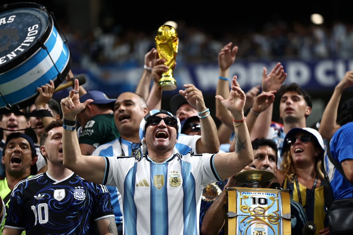 messi toa sang, argentina thang nguoc anh de vao chung ket world cup 2026 hinh anh 24
