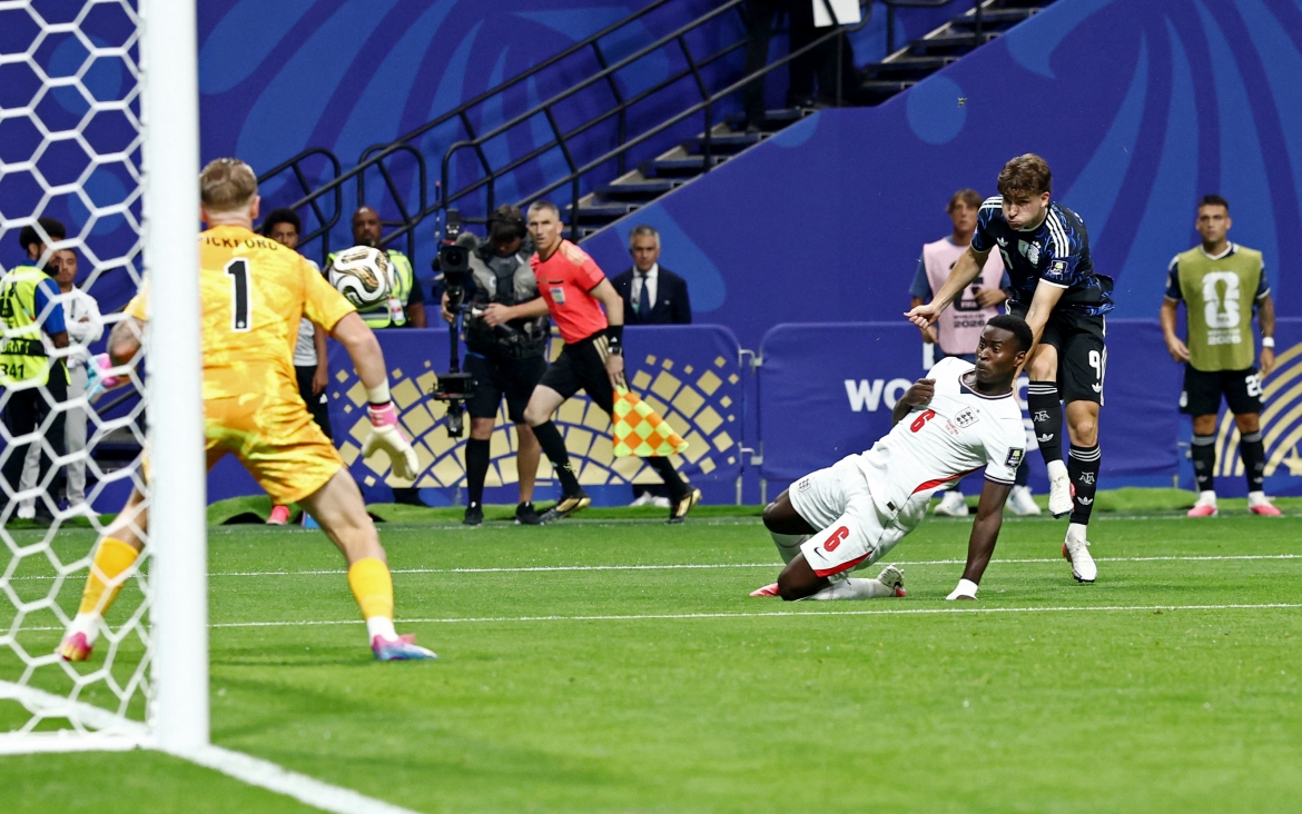 messi toa sang, argentina thang nguoc anh de vao chung ket world cup 2026 hinh anh 38